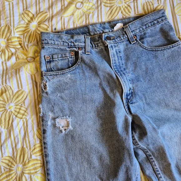 Levi's Light Blue High Rise Jeans - Picture 3 of 7